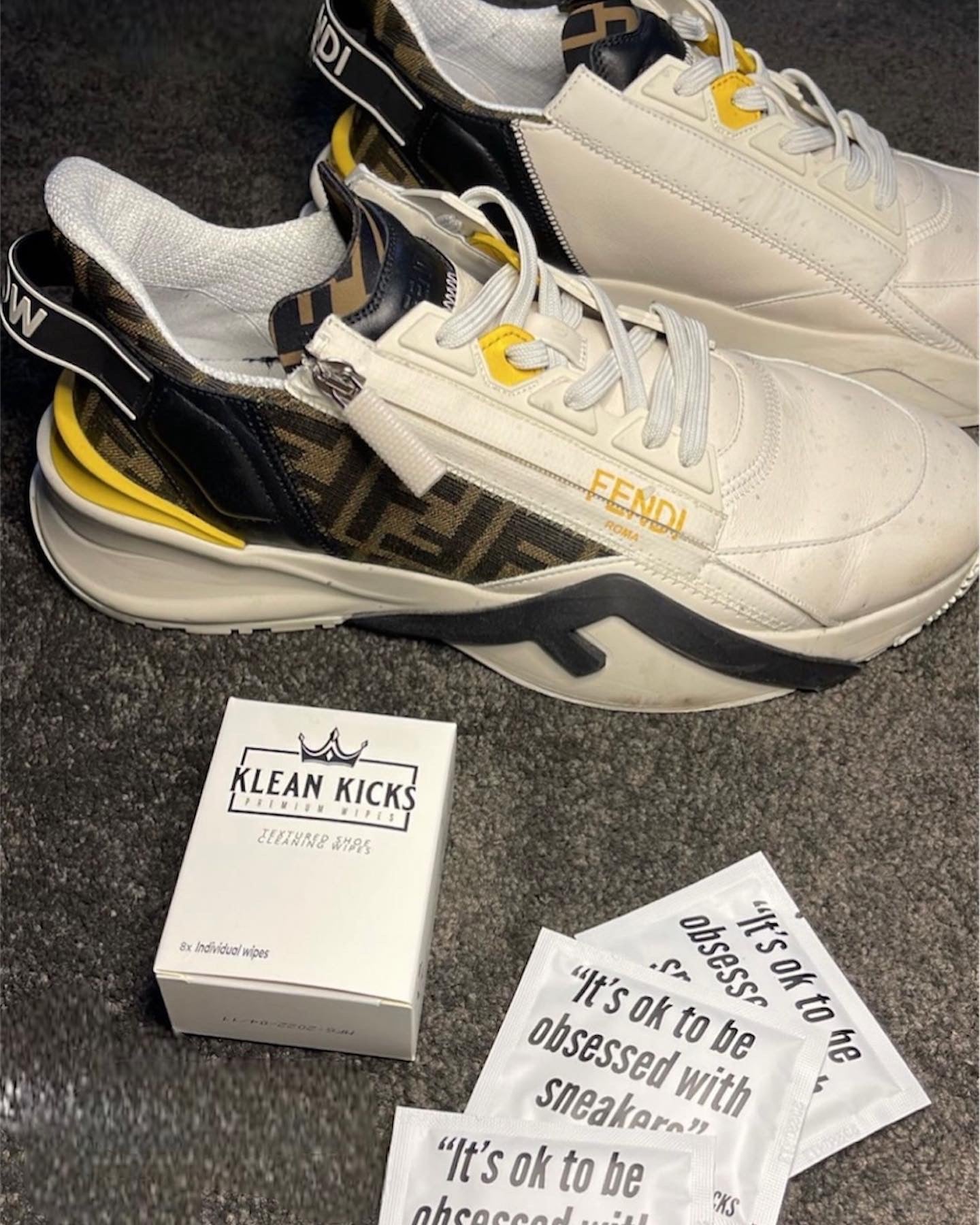 KLEAN KICKS PREMIUM SHOE WIPES